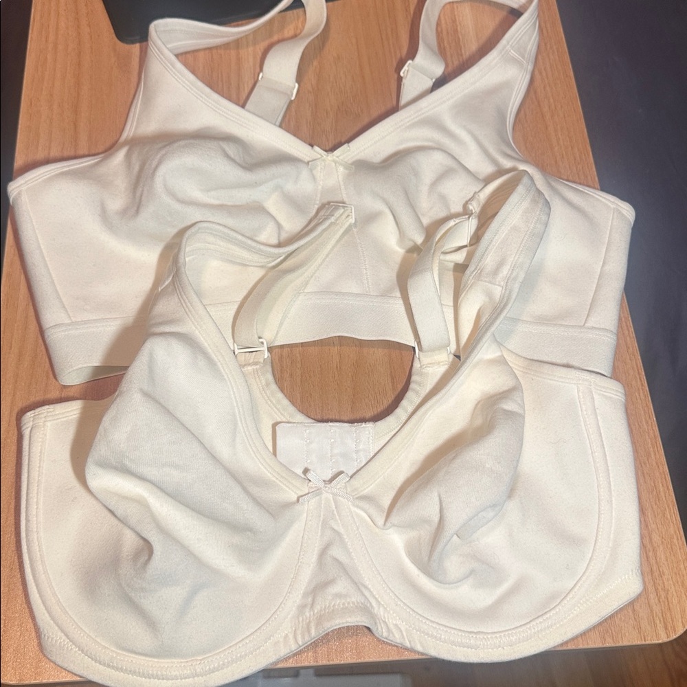 2 pcs Fruit of the Loom Comfort Bras